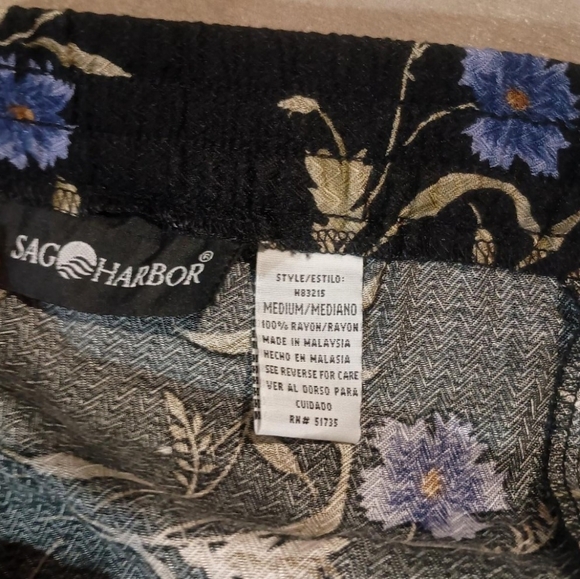 VTG Sag Harbor Women's Skirt_Medium 1990s-era button-front midi_Floral Print - Picture 4 of 5